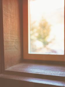 Вместо сетки на окно